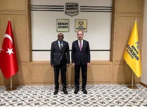 Cibuti Cumhuriyeti Ankara Büyükelçisi Abdillahi, Lider Altay’ı Ziyaret Etti