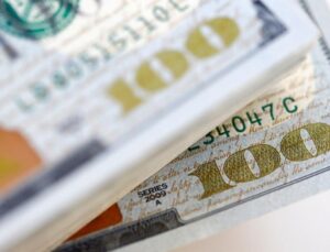 Çin’in döviz rezervleri 3,36 trilyon dolara yükseldi