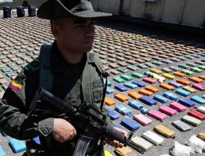 Colombia and US vow joint fight against drug-smuggling guerillas, Bogotá says