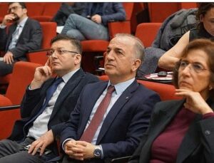 Dalak Cerrahisi Sempozyumu, alanında uzman doktorları bir ortaya getirdi