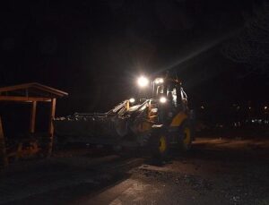 Dalgalar Çekildi, Paklık Başladı