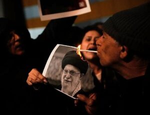 Death toll in Iran’s protest crackdown reaches 5,002 as Trump says US ‘armada’ approaching