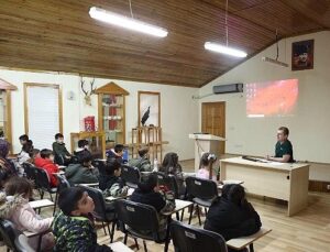 Doğal Hayat Parkı’nda çocuklara hayvan ve tabiat sevgisi aşılanıyor