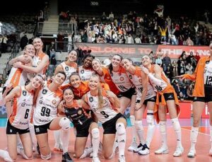 Eczacıbaşı Dynavit’ten 3-0’lık net galibiyet