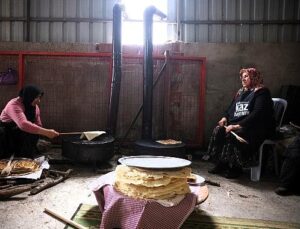 Eseler Köyü’nde Kaz Bayramı öncesi imece rahmeti