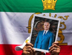 Exiled son of Iran’s shah says Islamic Republic ‘will fall’