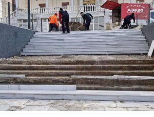 İbadethaneler yenileniyor, manevi atmosfer güçleniyor