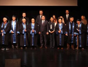 İkinci Bahar’da Mezuniyet Sevinci