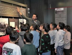 İlkokul öğrencilerinden Atatürk Ankara Ulusal Çaba Müzesi’ne ziyaret
