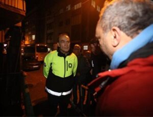 İzmir Büyükşehir Belediyesi grupları sağanak yağış nedeniyle seferber oldu