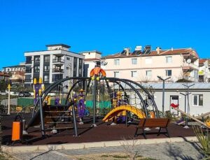 Karakayalar’a “Oyuncak Kütüphanesi”