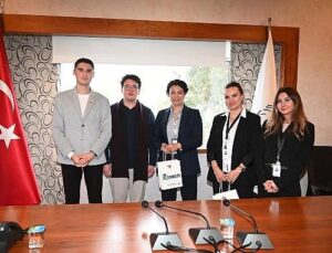 Kemer Belediyesi Gençlik Meclisi’nden LÖSEV’le iş birliği