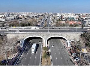 Lider Altay: “Marangozlar Kavşağı Tüm Şeritleri ve Yonca İlişkileriyle Hizmet Vermeye Başladı”