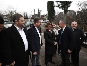 Lider Büyükakın’a Vanlılardan sıcak karşılama