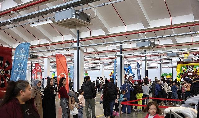 Lider Çerçioğlu Çocukları ve Aileleri Yarıyıl Karne Şenliği’ne Davet Etti