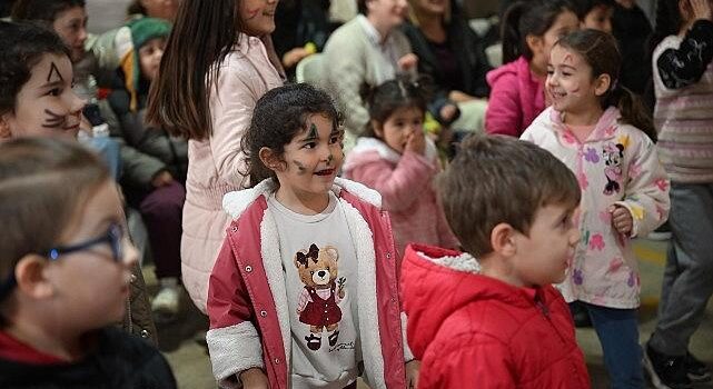 Lider Çerçioğlu Söke’de Çocukları Yarıyıl Karne Şenliği ile Buluşturdu