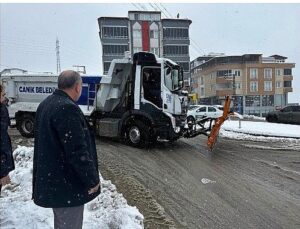 Lider Sandıkçı’dan Yakın Takip