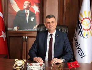 Lider Sezer, “Miraç Kandilimiz Mübarek Olsun”