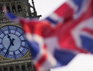 London’s murder rate at record low as mayor says it disproves Trump’s ‘dystopian’ claims