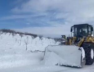 Malatya Büyükşehir Ekipleri 1527 Kilometre Yolu Ulaşıma Açtı