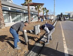 Menderes Belediyesi’nden Kaldırım Çalışması