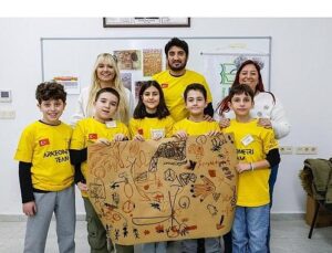Minik Bilim Kahramanları Yenişehir’de Buluştu