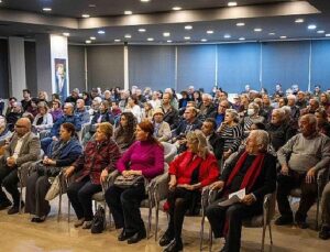 Nazım Hikmet Bornova’da barış, özgürlük ve umutla anıldı