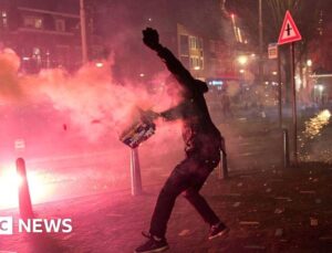 Netherlands police face ‘unprecedented’ New Year’s  violence