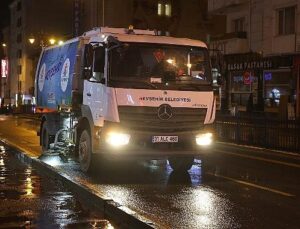 Nevşehir Belediyesi Takımları Atatürk Bulvarı’nda Paklık Yaptı