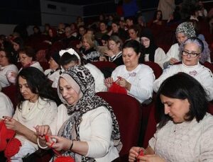 Nilüfer’de bayanlar güzellik için ilmek attılar