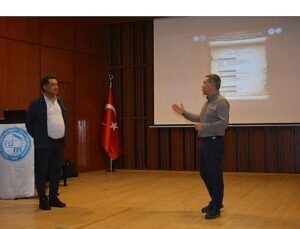 Öğrenciler dansın her tarafını tartıştı