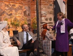 Orhan Veli’nin Şiir Dolu Hayatı Osmangazi’de Sahnelendi