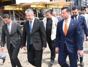 Osmaniye OSB Otel Projesi İçin Radisson İle İmzalar Atıldı