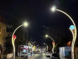 Şehit Ergün Köncü Caddesi ışıl ışıl