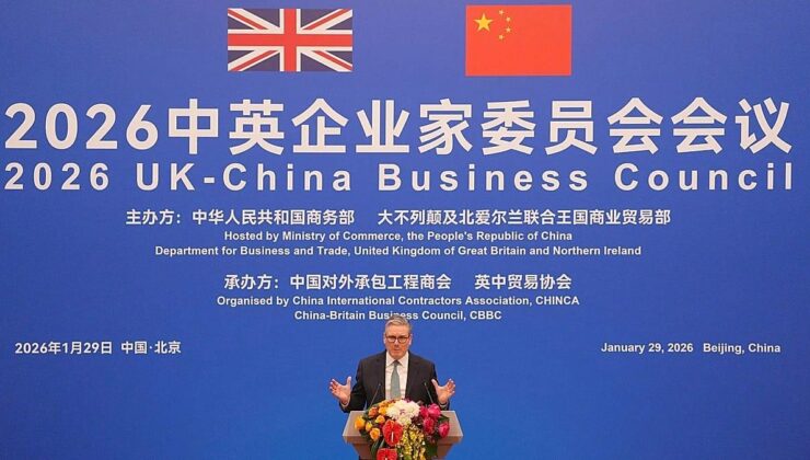 Trump says ‘very dangerous’ for UK to deal with China as Starmer arrives in Shanghai