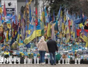 Ukraine receives 1,000 bodies in latest soldier swap with Russia