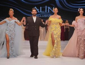 Ünlü modellerden net bildiri: ‘Bayrağımız Kırmızı Çizgimizdir’