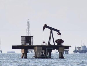 US could run Venezuela and tap into its oil reserves for years, Trump says in interview