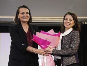 Uygulamalı Muhasebe Eğitimi Üçüncü Devir Mezunlarını Verdi