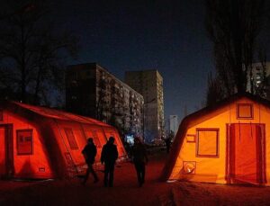 ‘We need support, we need help,’ Ukraine energy provider CEO says during Kyiv blackout