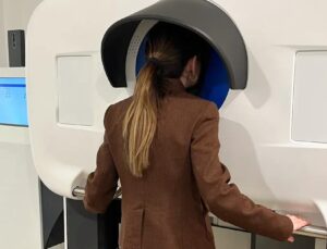 Yapay Zekâ Gücüyle Detaylı Göz Muayenesi