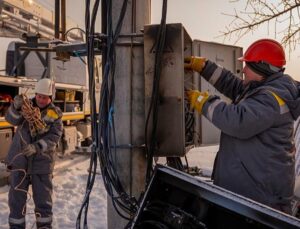 Zelenskyy says Russia taking aim at Ukraine’s nuclear power stations