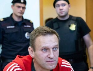Alexei Navalny poisoning: What we know so far
