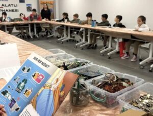 Atık Malzemeleri Sanata Dönüştürdüler