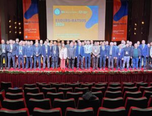 Avrupa’nın ünlü ürologları DEÜ’de canlı cerrahi gerçekleştirdi