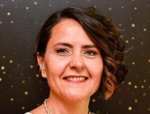 Bayanların iş hayatına dönüşüne güçlü bir takviye: “Harekete Geç, Gücünü Keşfet”