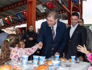 Bayraklı’da gönüller tıpkı sofrada buluştu
