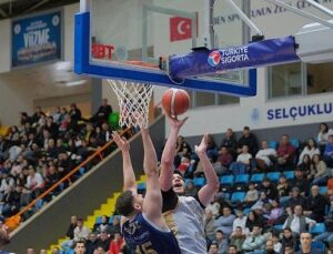 Büyükşehir Meskeninde Yenilgiyi Unuttu