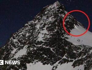 Climber on trial for leaving girlfriend to die on Austria’s highest mountain