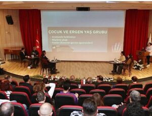 DEÜ Bilim Kafe Sohbetleri’nin 5’inci Buluşmasında ‘Sporun Dozu, Vakti ve Sınırları’ Konuşuldu